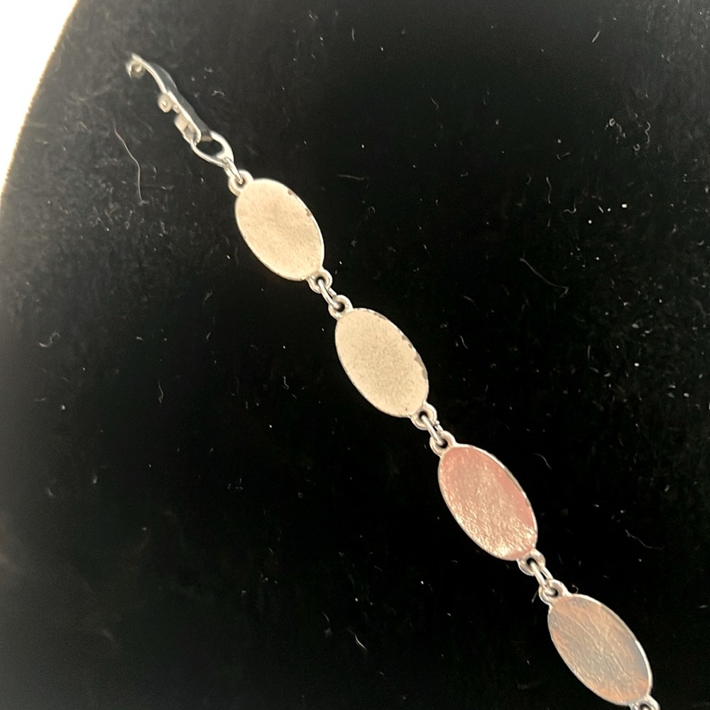 Abalone Shell Bracelet - Picture 6 of 6